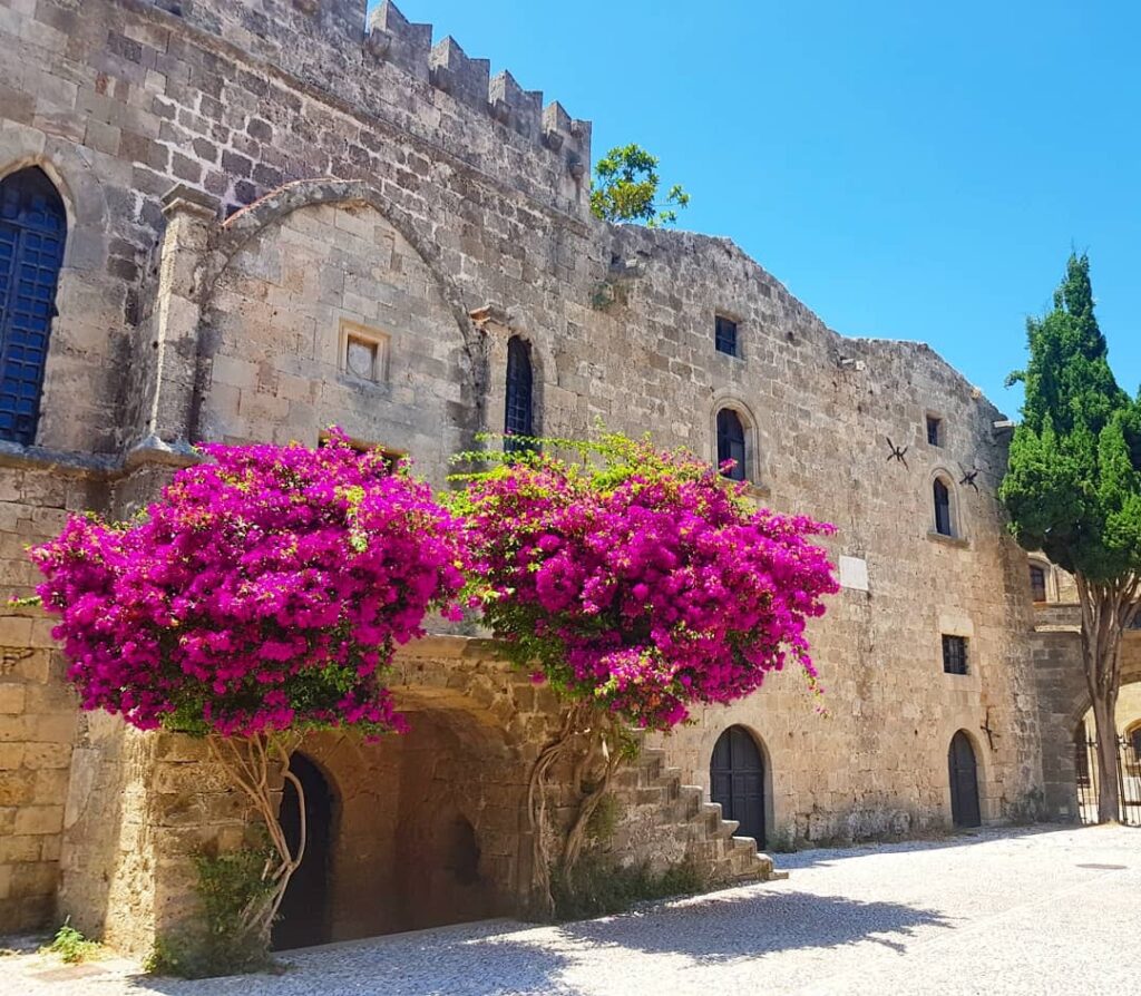 Holland America Line, Cruise Travelers, Koningsdam, Rhodes, Greece | Exploring Rhodes Greece on an ancient city tour, featuring the medieval streets of Historic Rhodes, the majestic Rhodes Acropolis, and the rich Greek Island History.